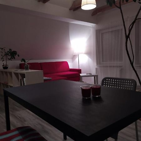 Luxury Accommodation Near Prague Airport Stredokluky Luaran gambar